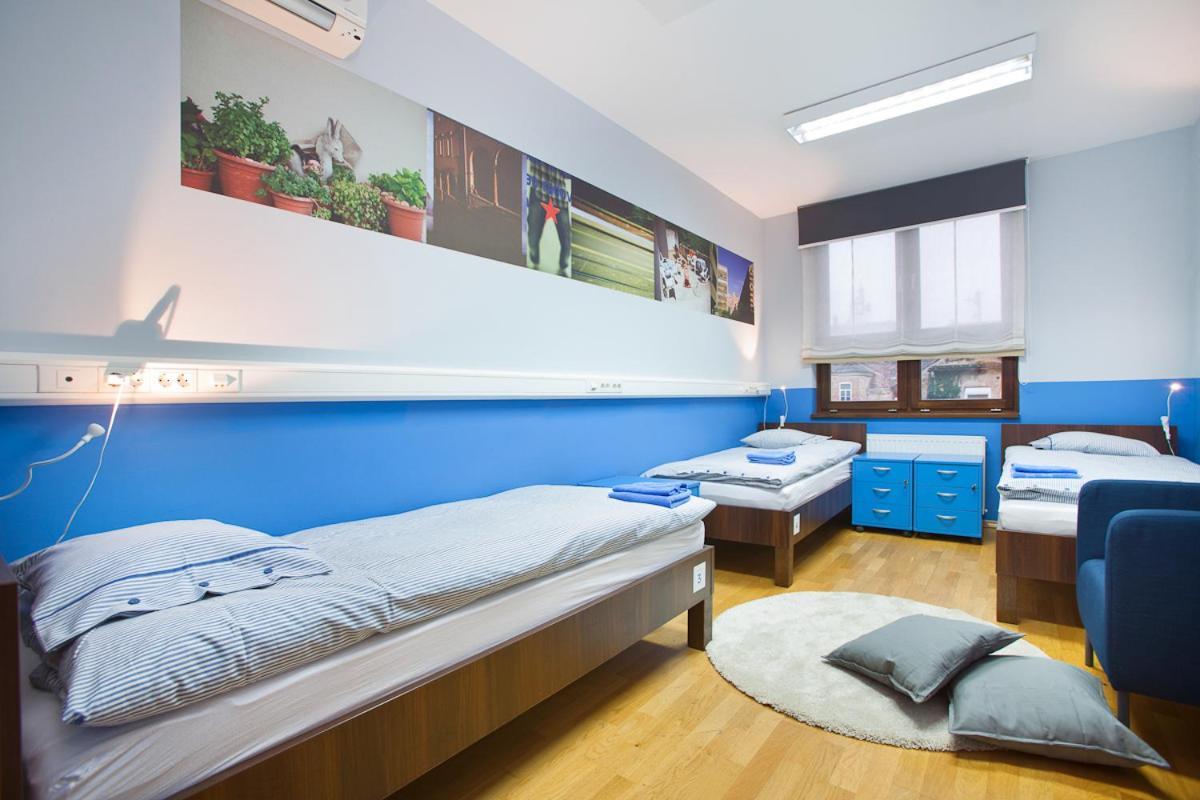 Bureau Hostel