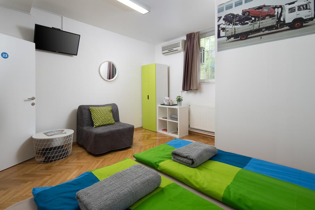 Hostel Bureau
